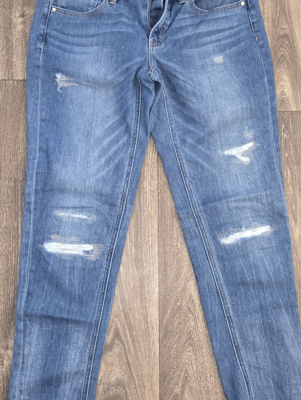 White House Black Market Skinny Distressed Blue Jeans